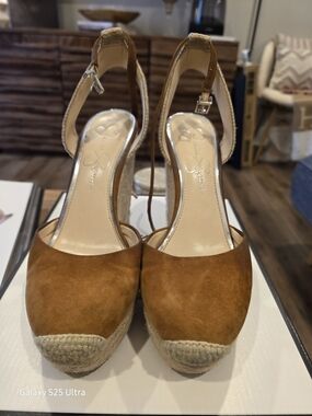 Jessica Simpson Tan Suede Espadrille Wedge Sandals